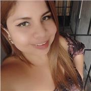 Profesora de inglés y español;dinámica alegre; comprometida; y gustosa de enseñar los idiomas inglés y español